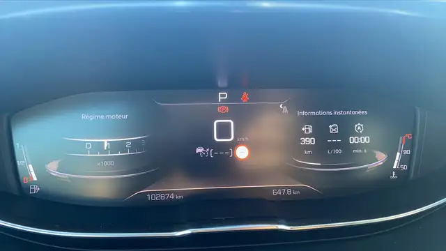 Peugeot 5008 view 12