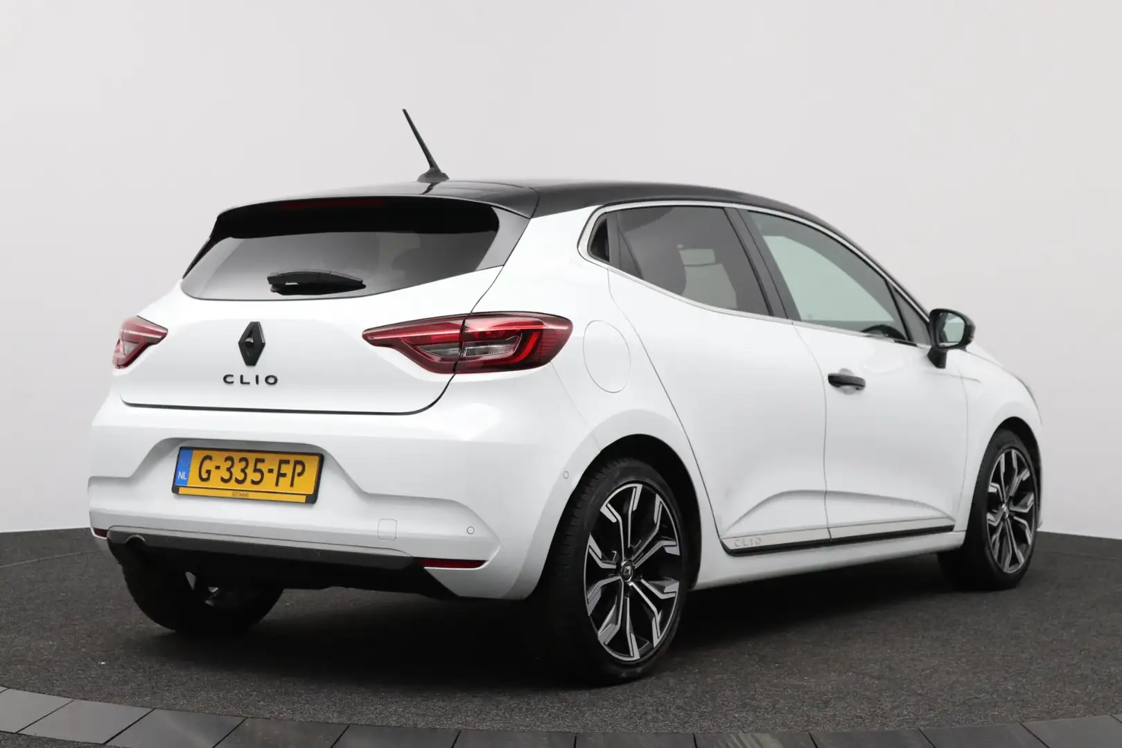 Renault Clio 1.0 TCe Intens | Two Tone | Bose Audio | Stoel ver Blanc - 2
