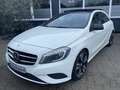 Mercedes-Benz A 180 Urban BlueEfficiency Voll Panorama Weiss SHeft Top Weiß - thumbnail 3
