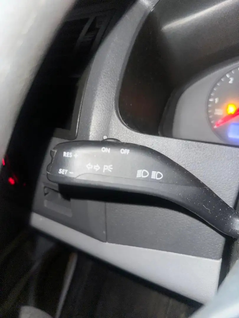 Volkswagen Transporter 2.5 TDI 300 AIRCO (btw-vrij) Grijs - 2