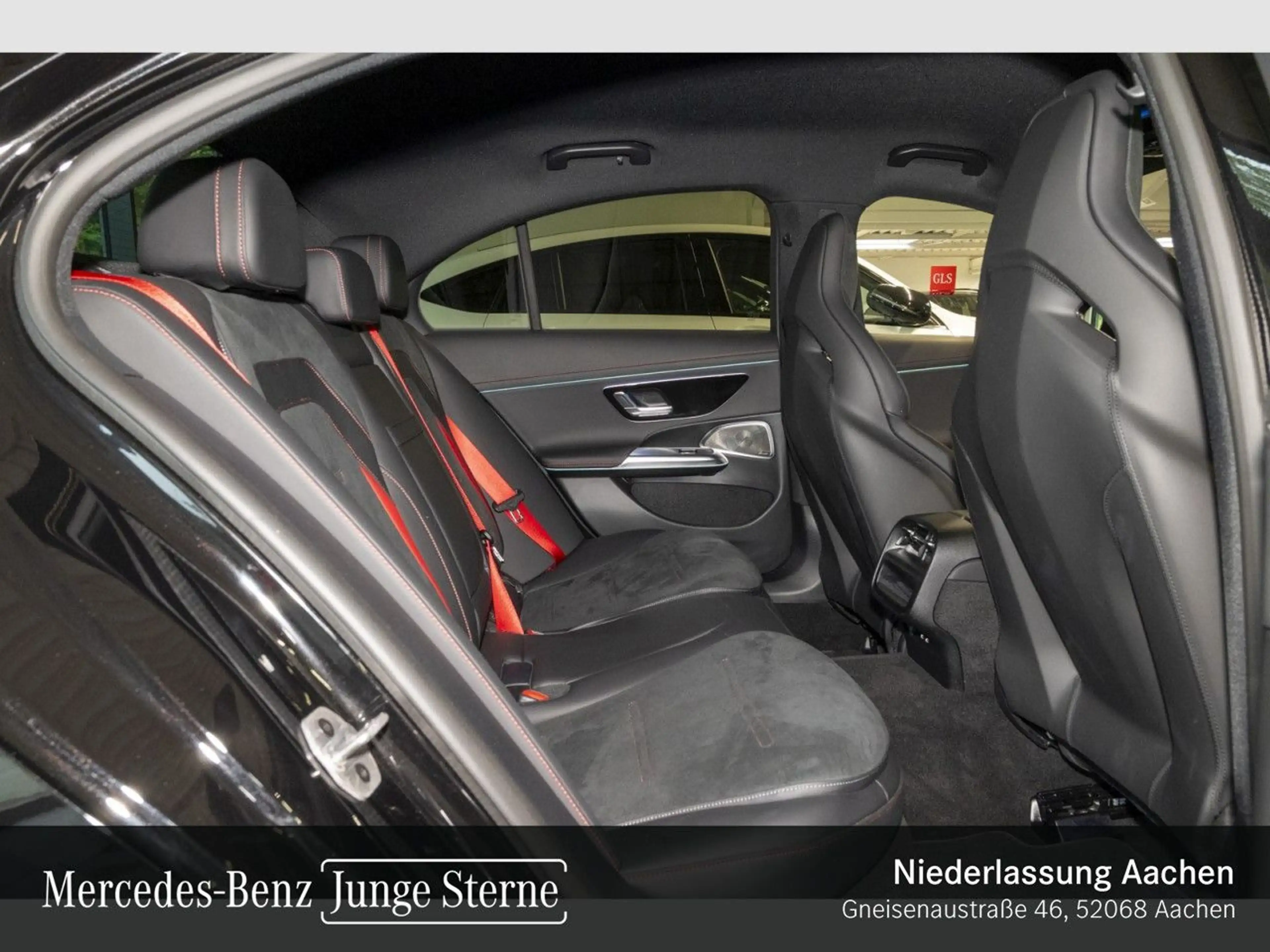 Mercedes-Benz E 53 AMG 4M Hybrid Driversp Perf-Sitze Fahrass AHK — photo 12