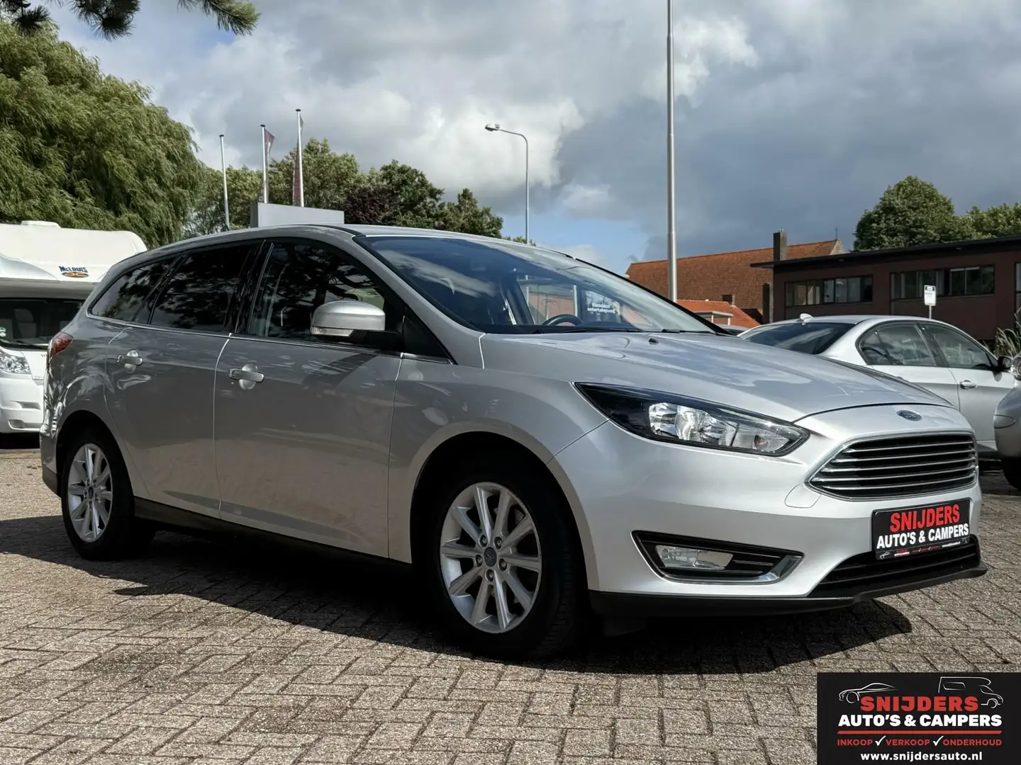 Ford Focus Wagon 1.5 Titanium Edition 28950 km !!!! Argent - 2