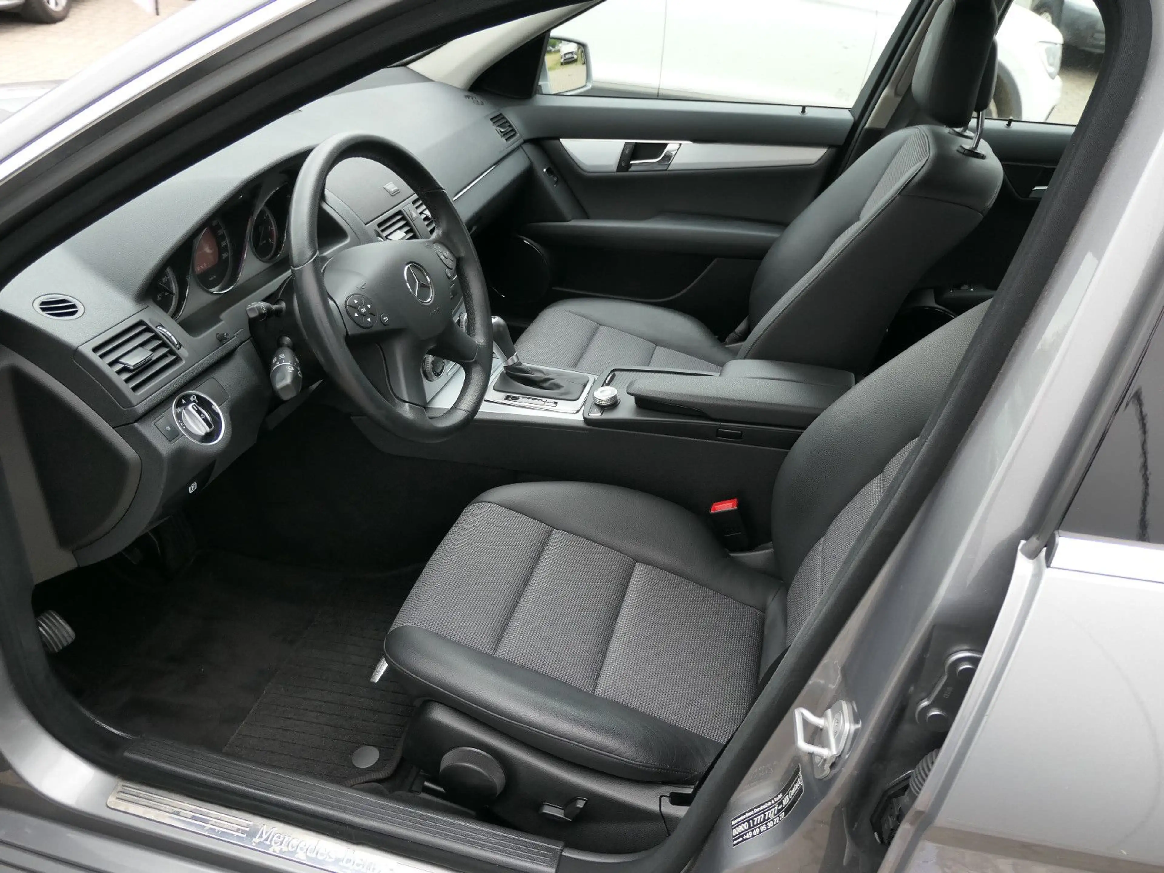 Mercedes-Benz C 180 Avantgarde // 1.Hd., Schiebed., Temp., PDC — photo 10