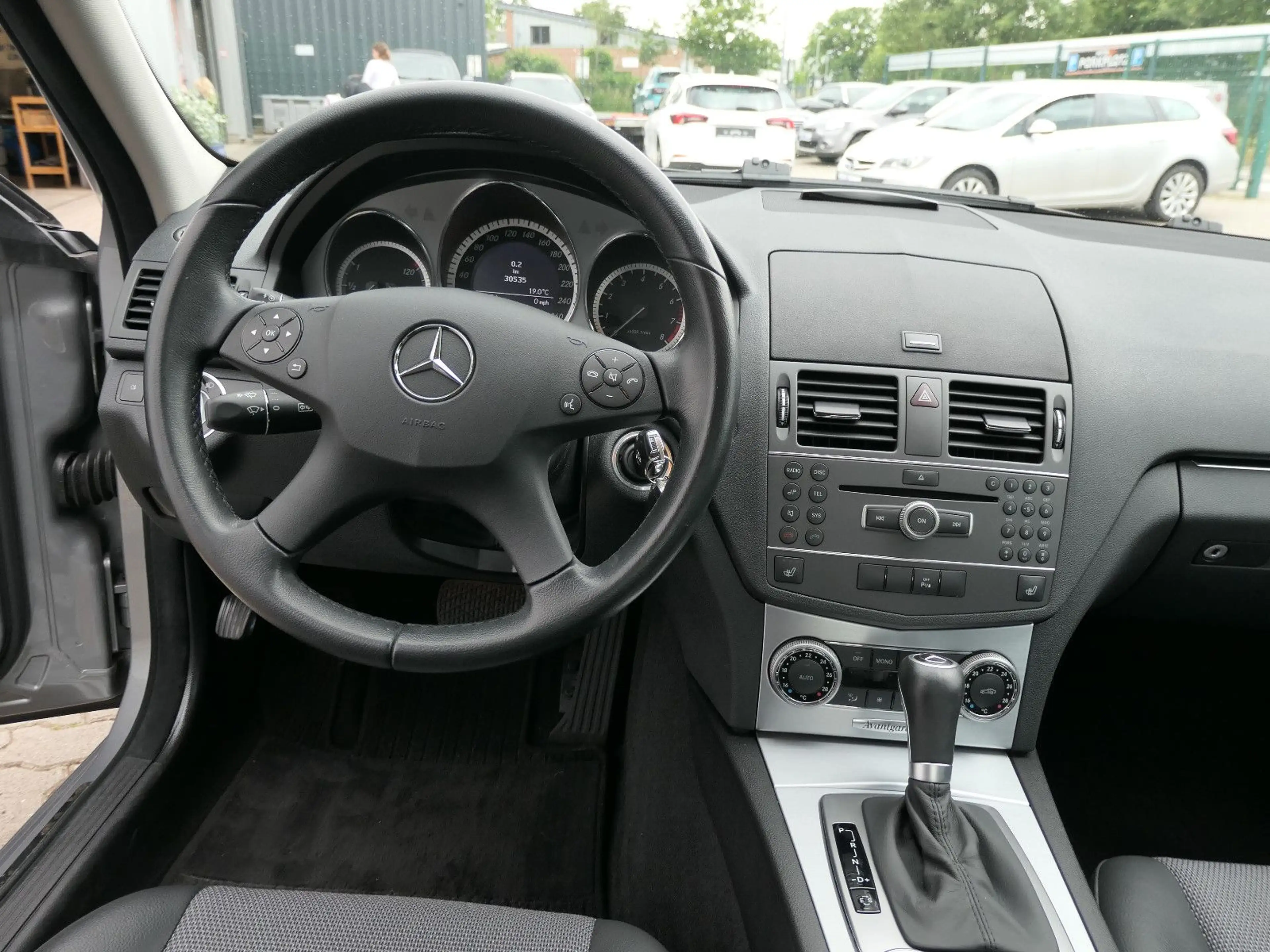Mercedes-Benz C 180 Avantgarde // 1.Hd., Schiebed., Temp., PDC — photo 11