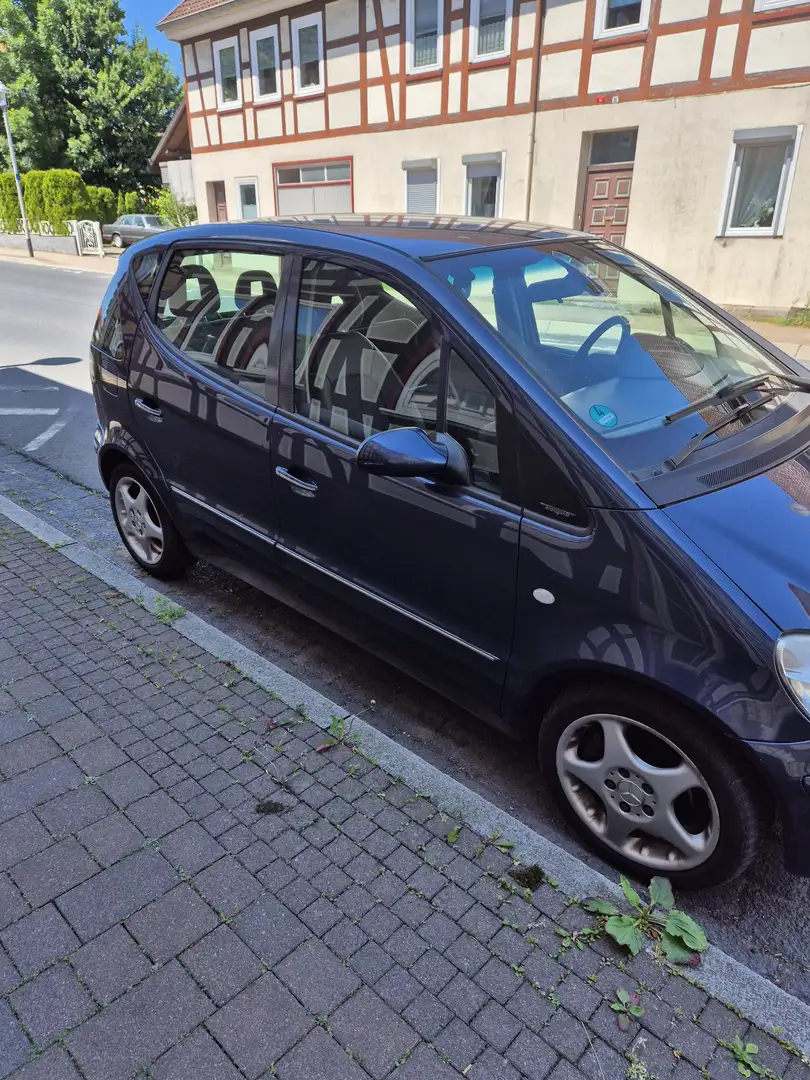 Mercedes-Benz A 190 A 190 L Blauw - 1