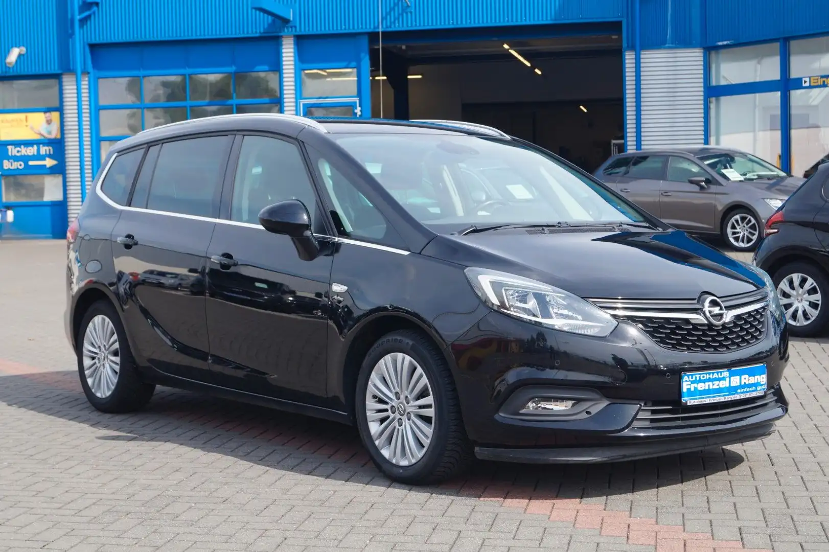 Opel Zafira C Active *7Sitze*Kamera*Navi*SHZ*AHK*PDC* Noir - 1