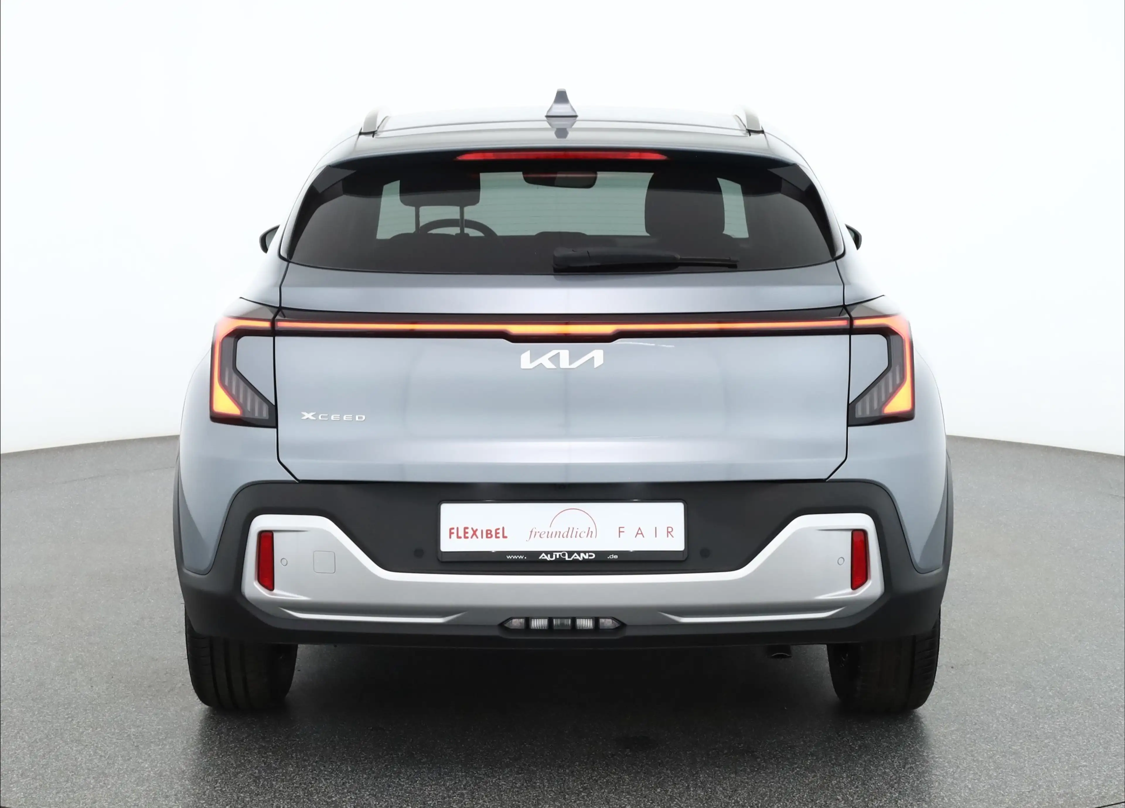 Kia XCeed 1.6 T-GDI Aut. n. Modell LED Navi Kamera — photo 4