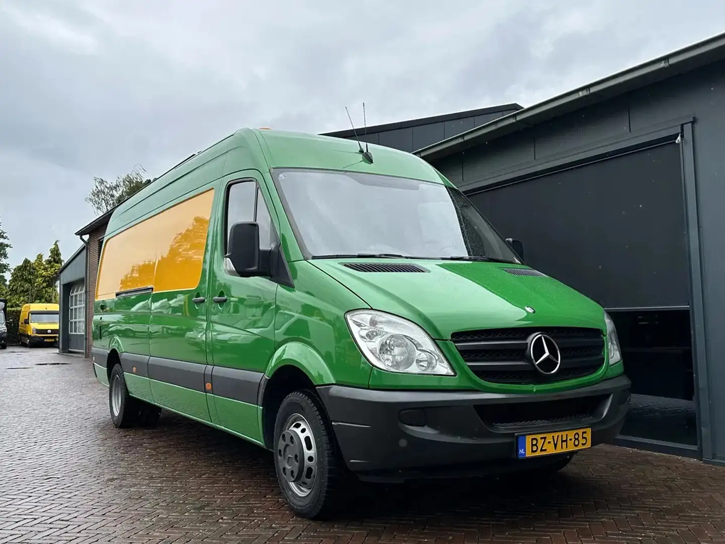 Mercedes-Benz Sprinter 516 ST.AIRCO,KACHEL RICO RIOOL,LEIDING INSPECTIE Verde - 1