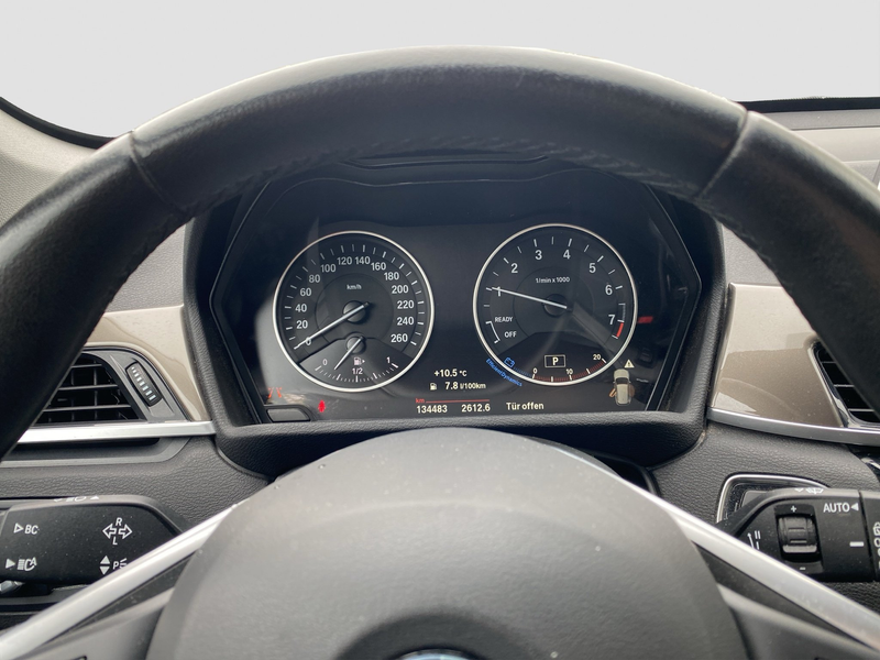 BMW X1 sDrive18i Aut. xLine LED Navi PDC SpurAss AUT — photo 14