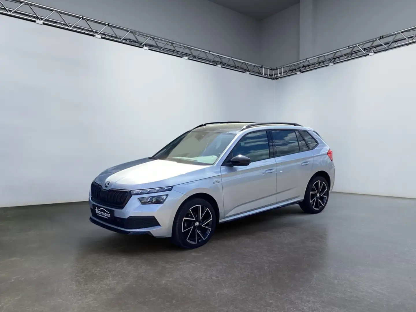 Skoda Kamiq Monte Carlo 1.0 TSI DSG Panoramadach, Navi Plateado - 2