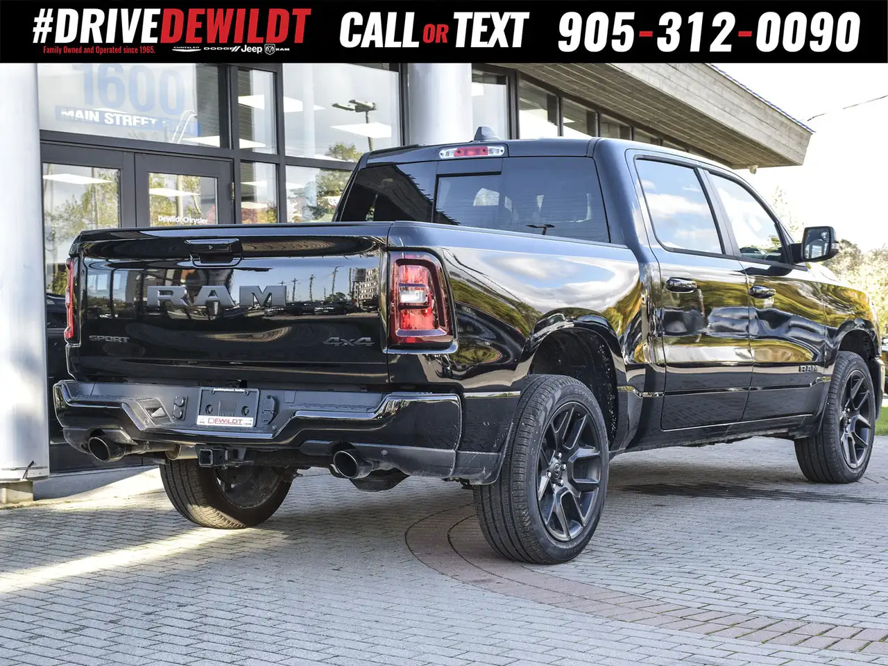 RAM 1500 снимка RAM 1500
