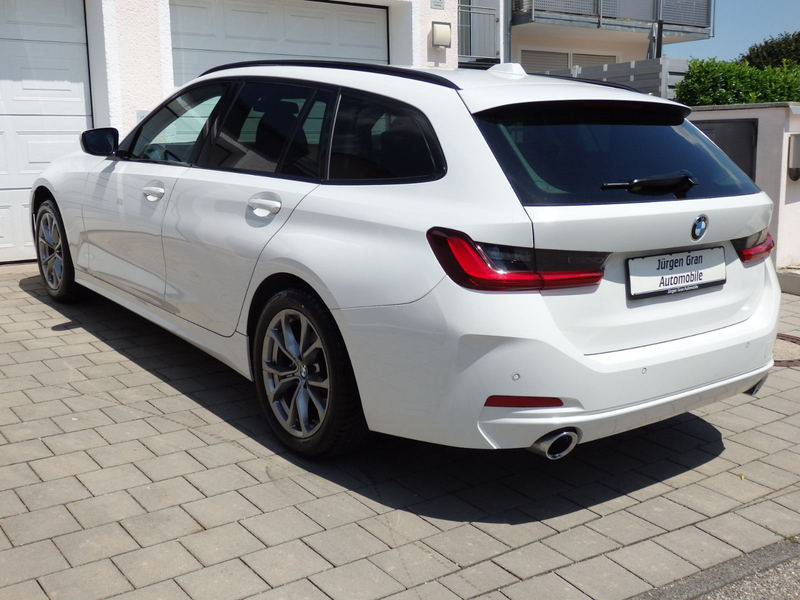 BMW 320 d Touring xDrive Aut Facelift e.AHK Driv.Ass. — photo 2