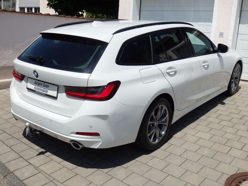 BMW 320 d Touring xDrive Aut Facelift e.AHK Driv.Ass. — photo 3