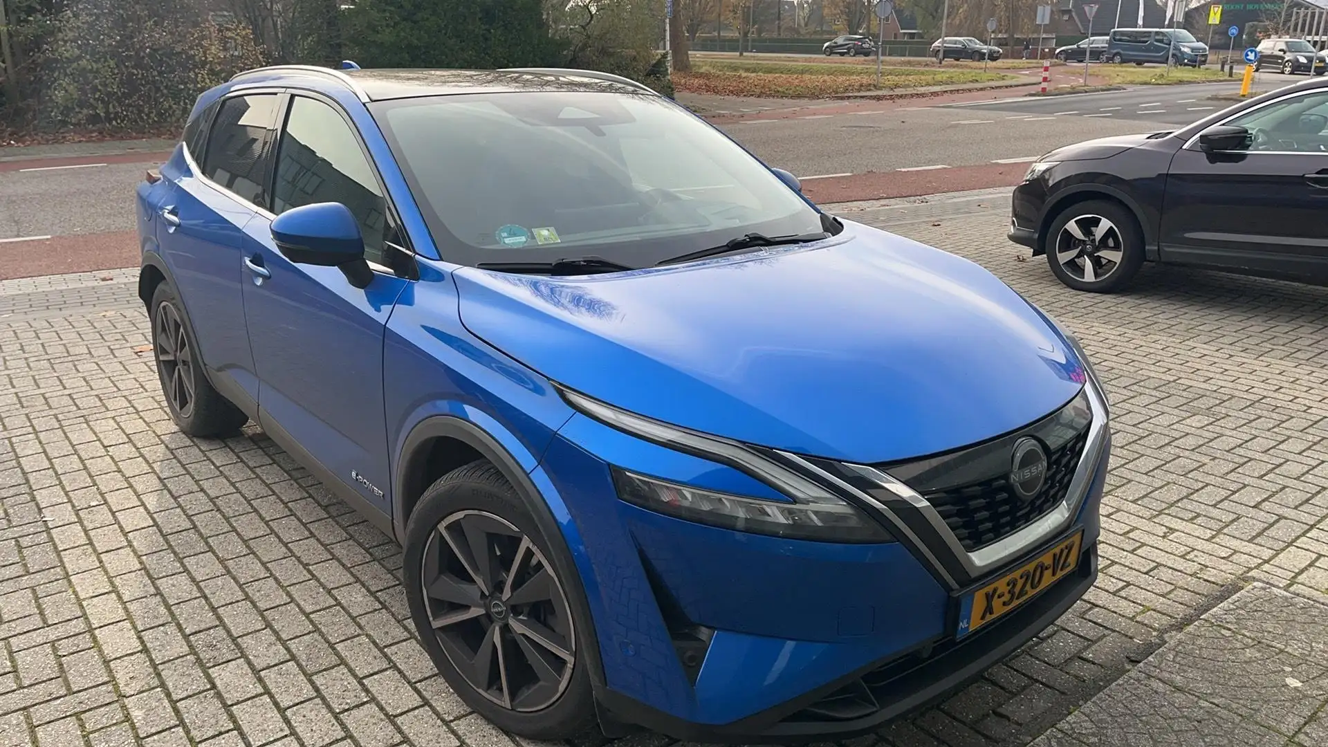 Nissan Qashqai 1.5 e-Power Tekna | Trekhaak | Panoramadak | Adapt Blauw - 2