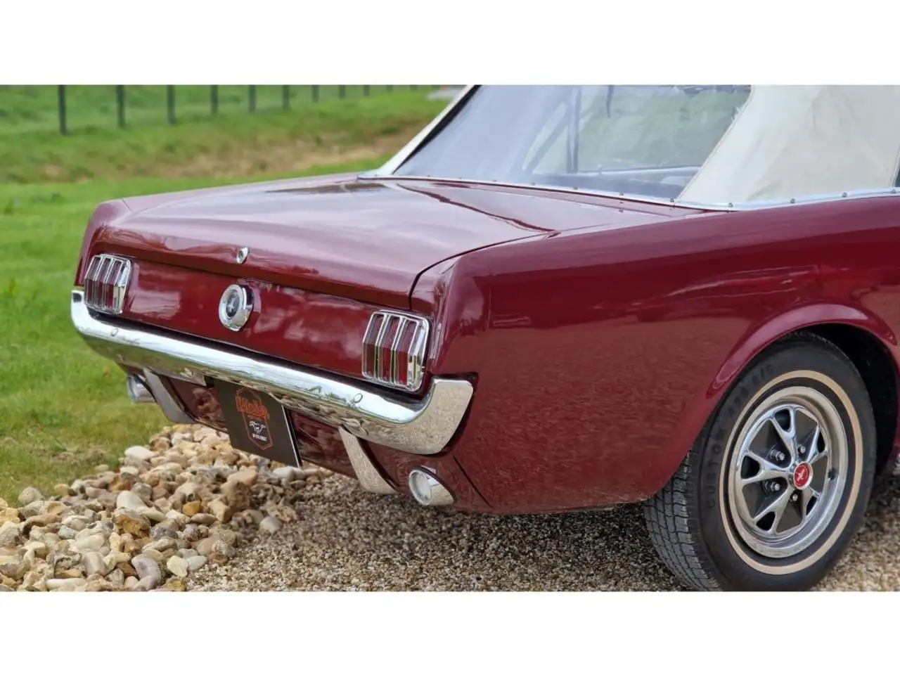 Ford Mustang CABRIOLET 289 CI V8 CODE C BURGUNDY, foto 5