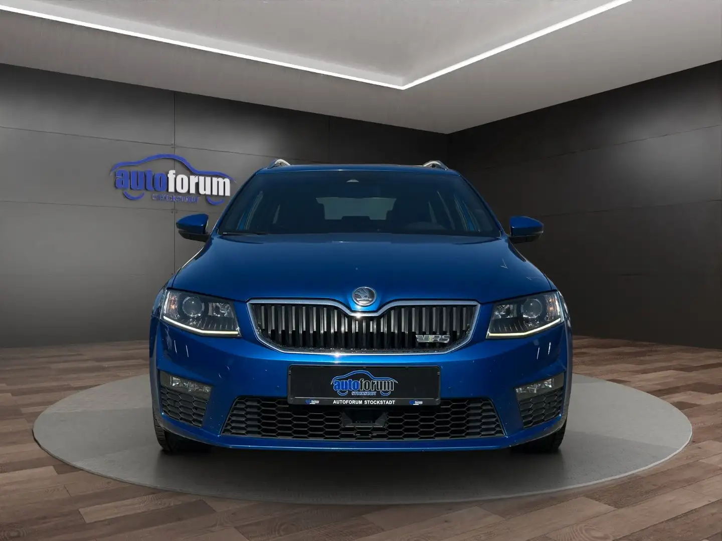 Skoda Octavia Combi RS AUTOMATIK°AHK°ACC°NAVI°BI-XENON Bleu - 2