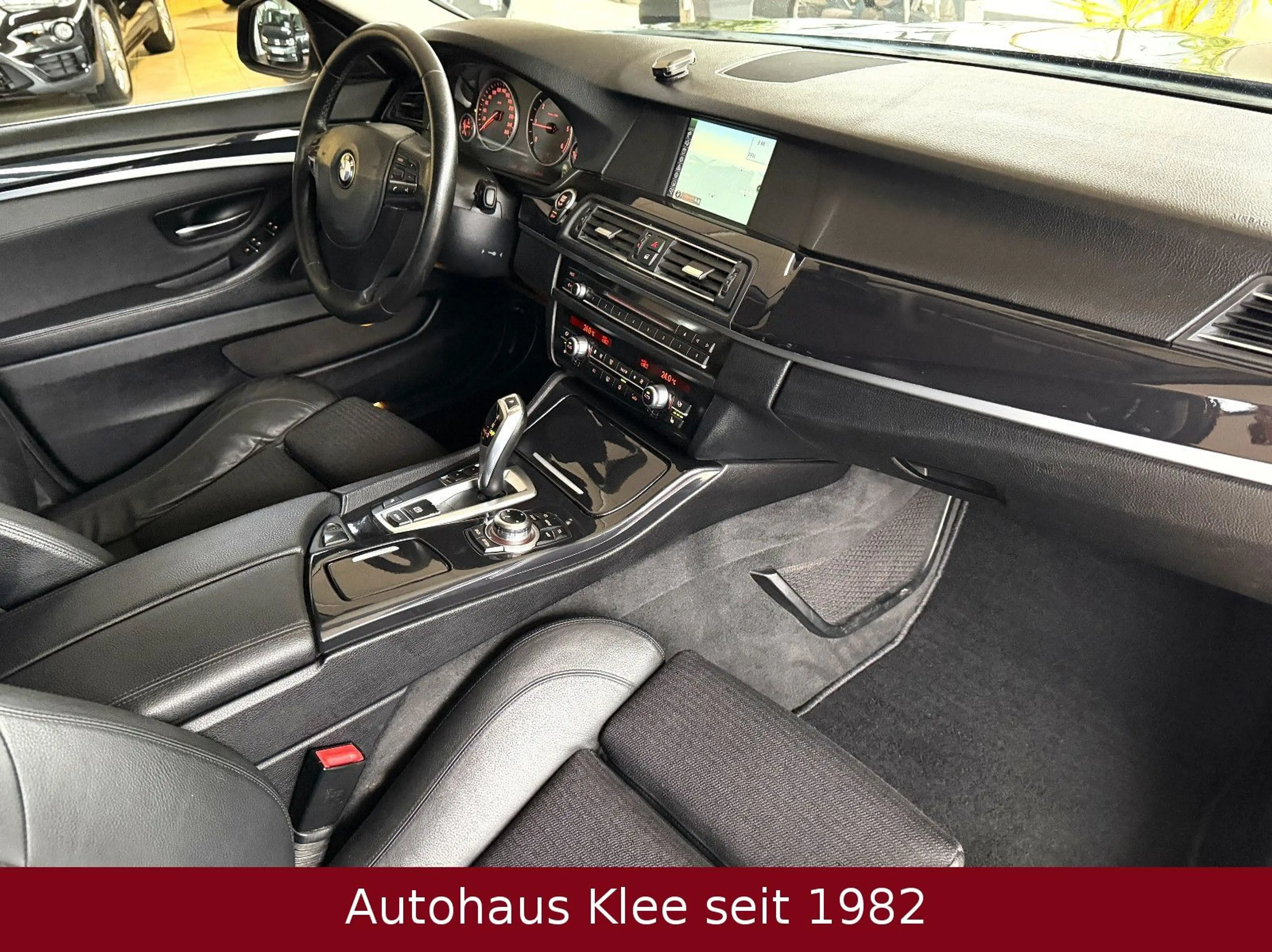BMW 525 d Touring Steptronic *AHK*Xenon*Navi*TÜV neu* — photo 5