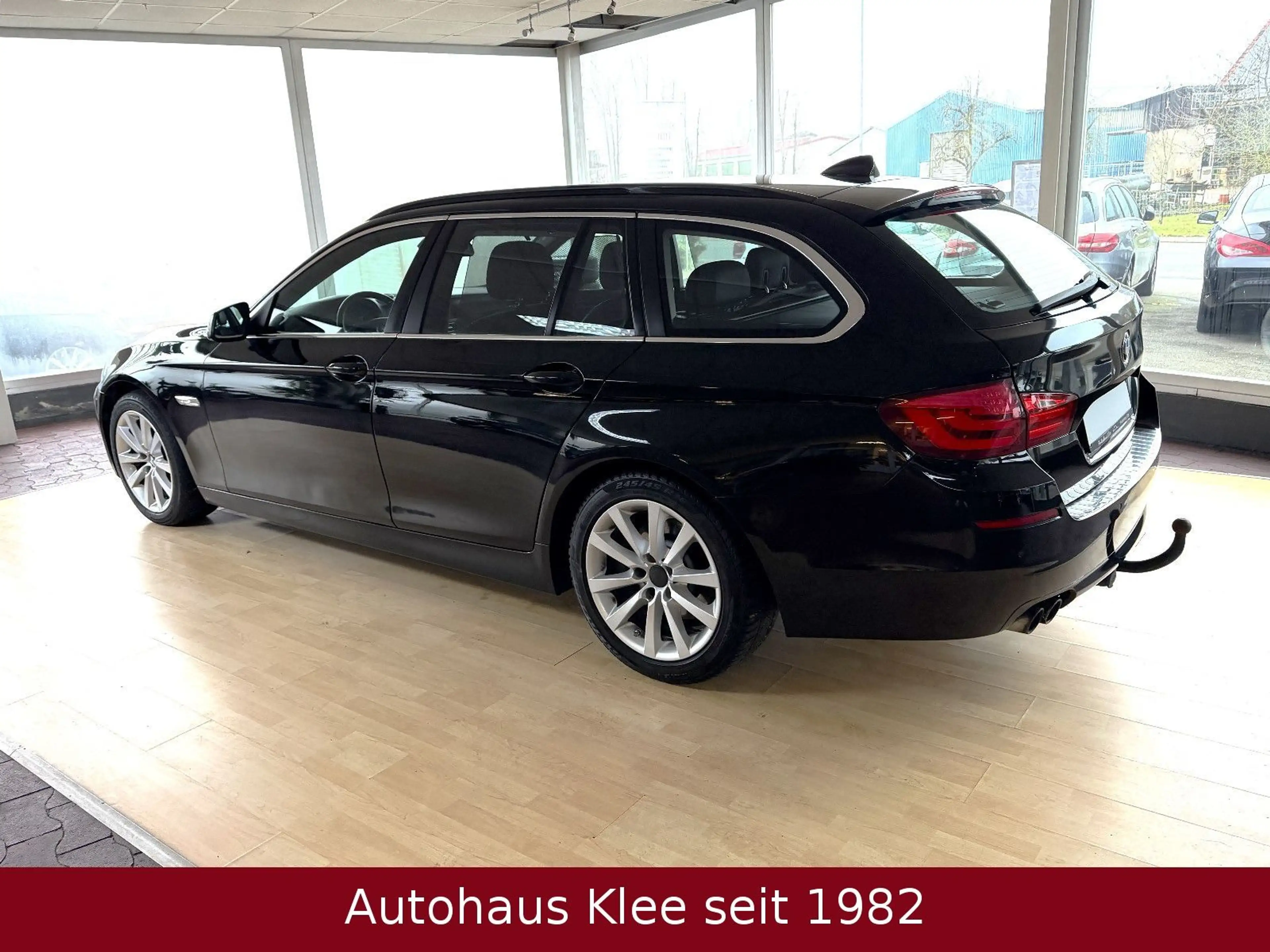 BMW 525 d Touring Steptronic *AHK*Xenon*Navi*TÜV neu* — photo 9