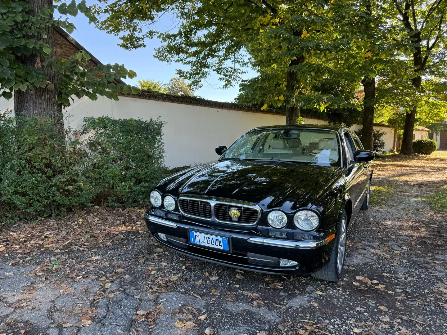 Jaguar XJ8 3.5 V8 Fekete - 1