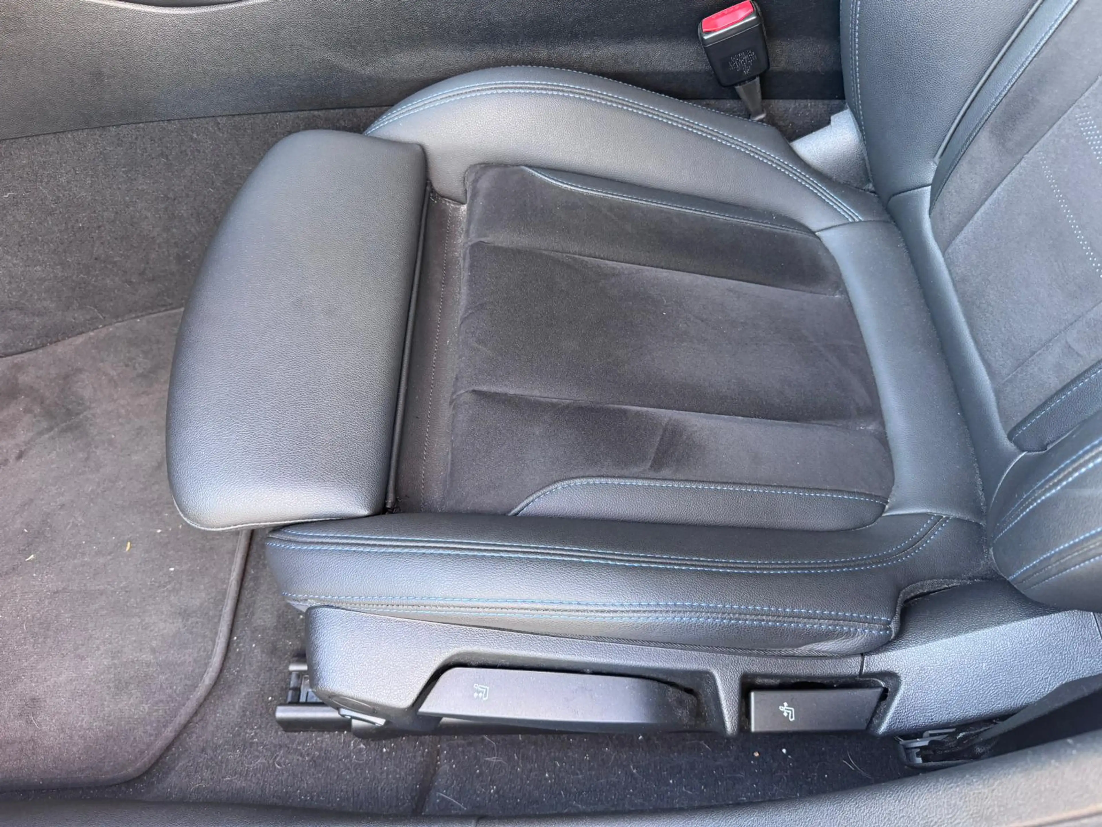 BMW i4 M50 High Executive 84 kWh — photo 7