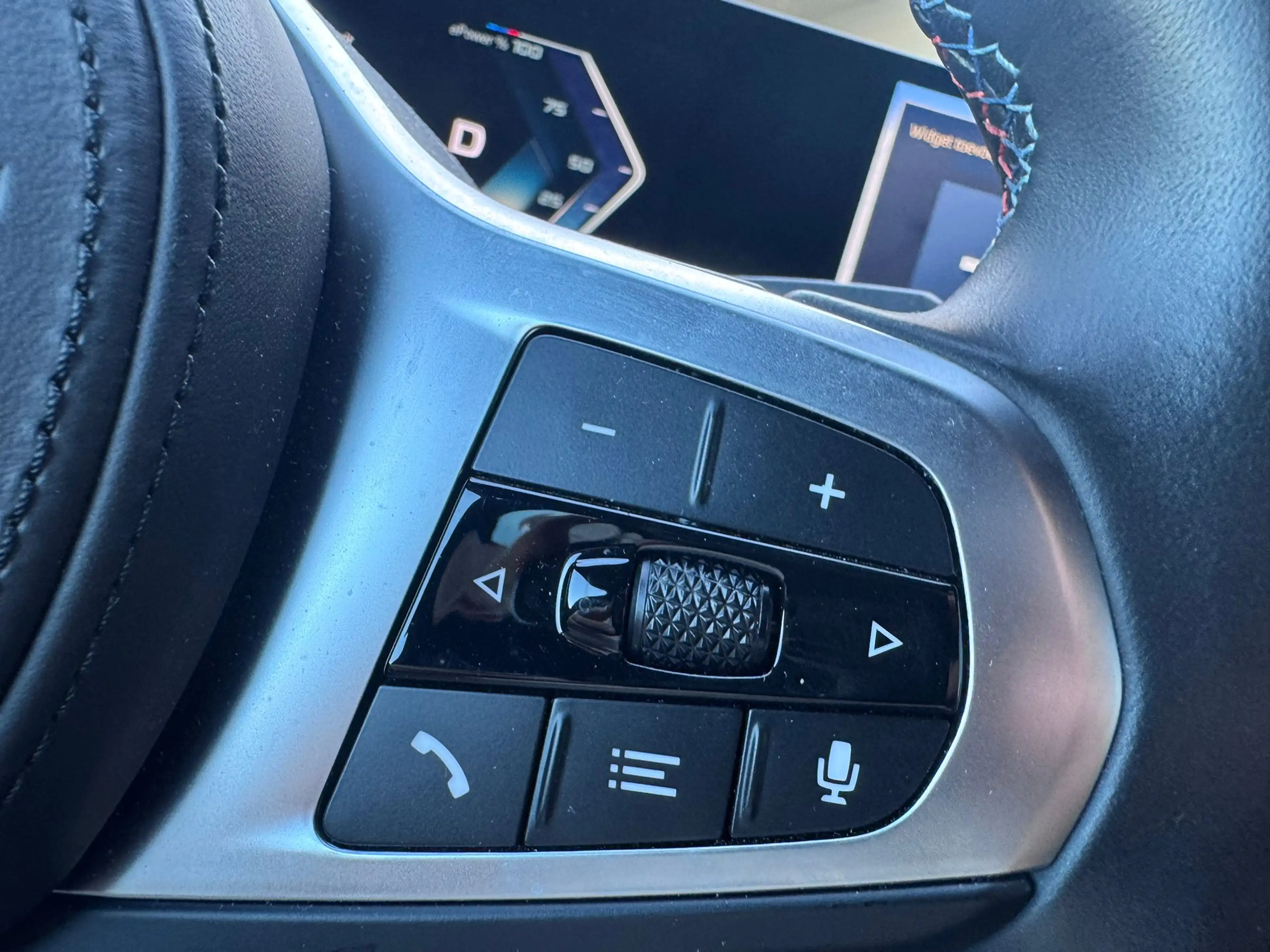 BMW i4 M50 High Executive 84 kWh — photo 15