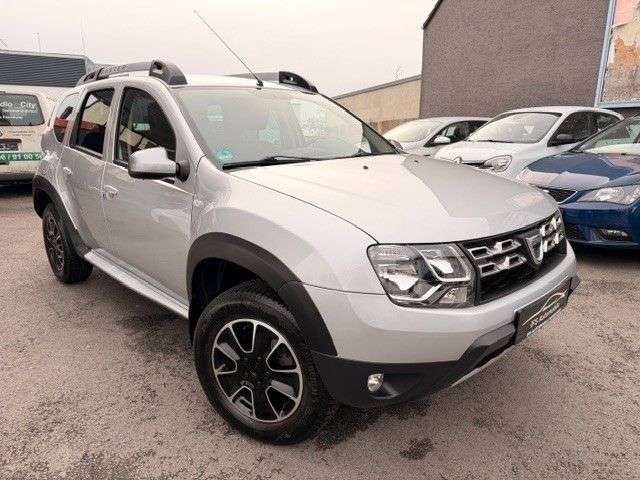 Dacia Duster I Prestige 4x4*NAVI*LEDER*STANDHZNG*1HAND