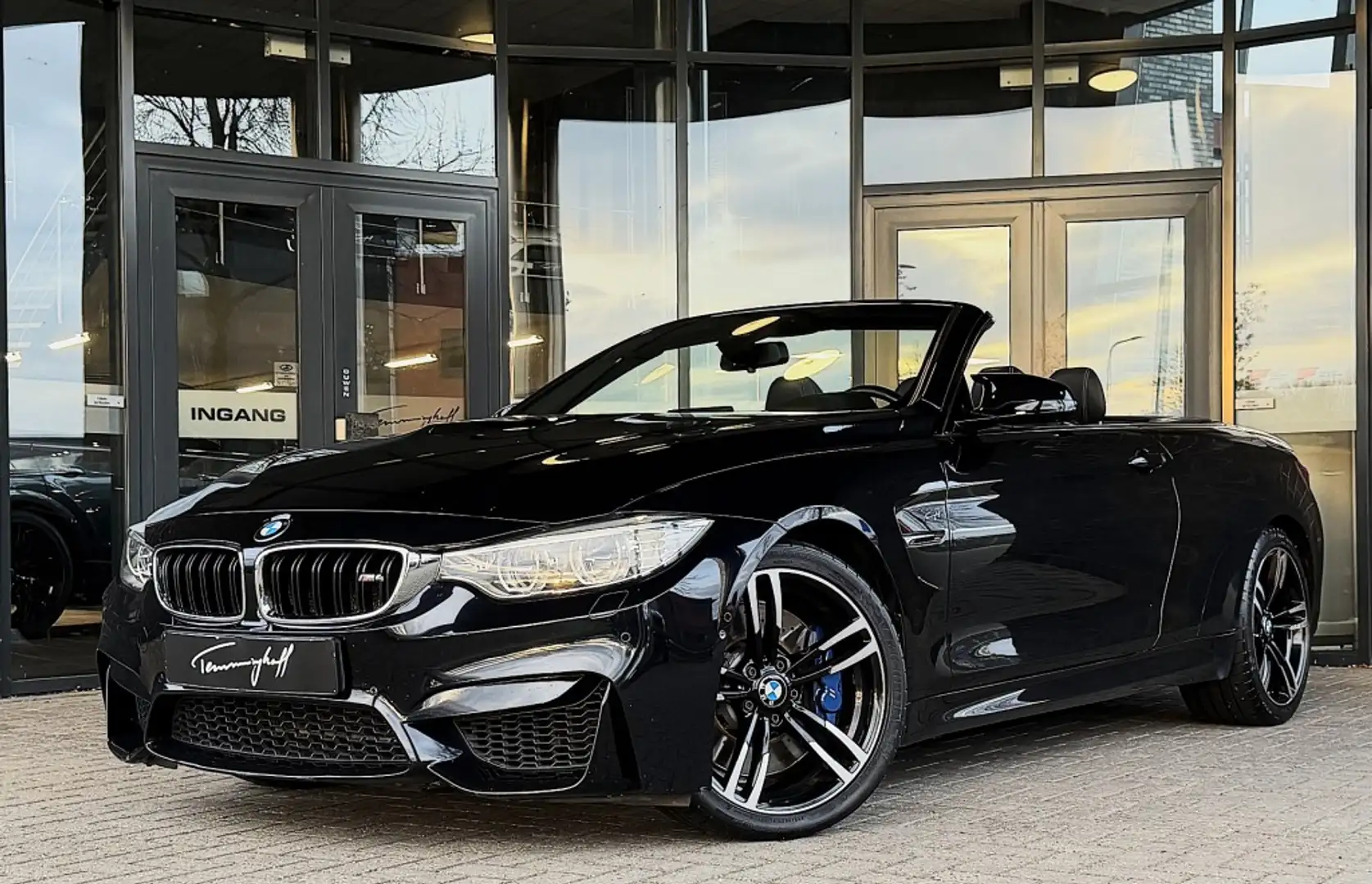 BMW M4 CABRIO - AIRSCARF - HARMAN KARDON - HISTORIE Noir - 1