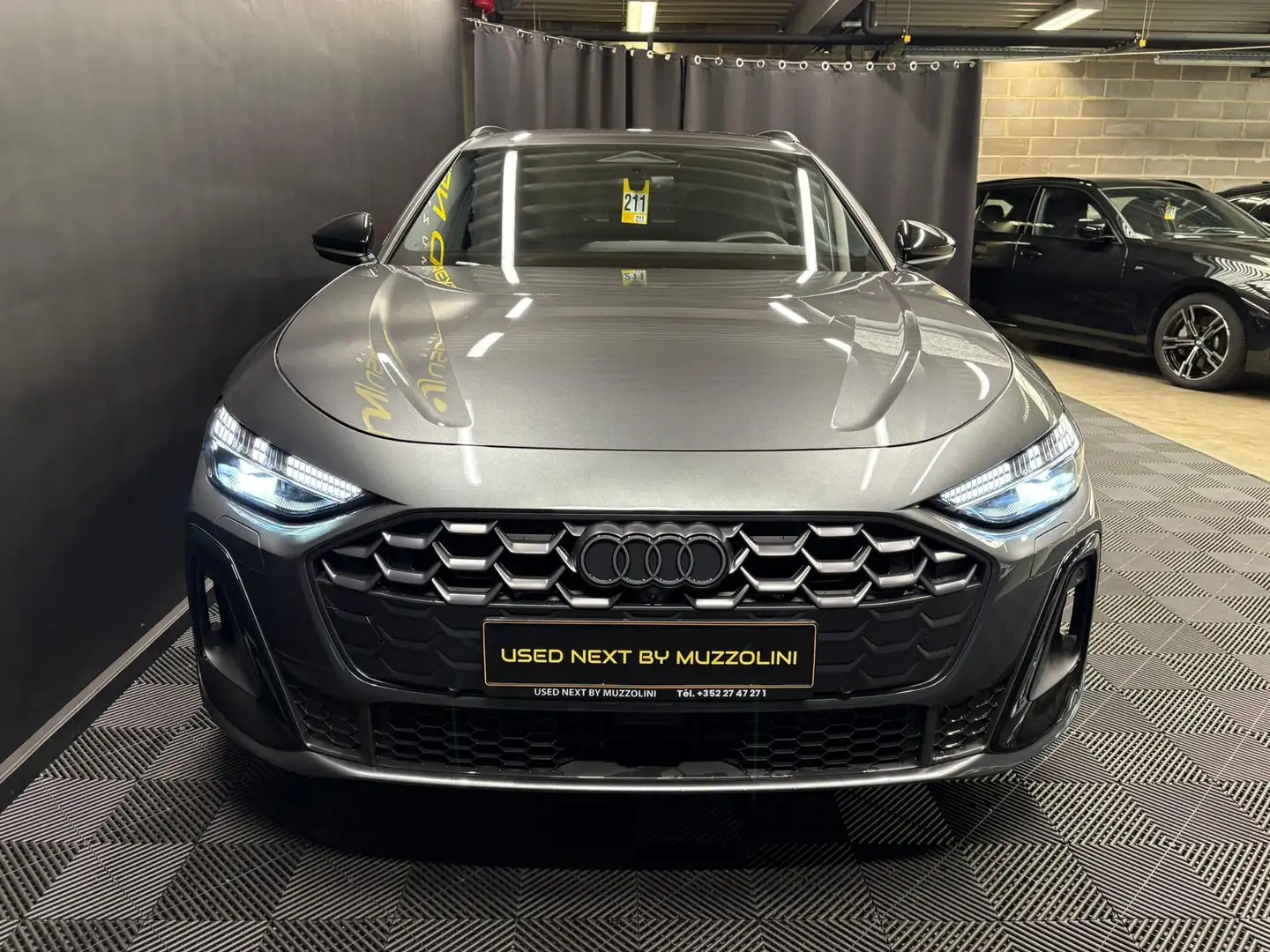 Audi A5 AVANT - 40 TDI Sline Edition 204cv Gris - 2