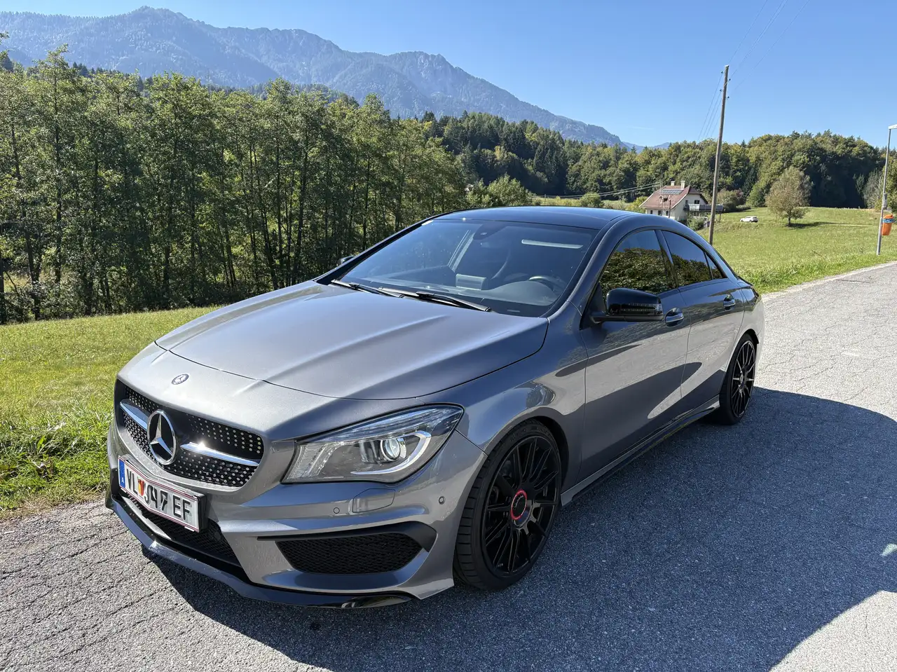 Mercedes-Benz CLA 180