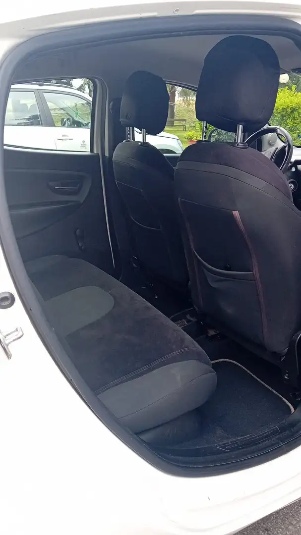 Lancia Ypsilon 1.2 8v Gold ecochic Gpl 59cv Білий - 2