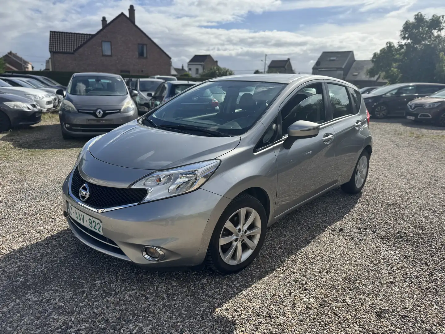 Nissan Note 1.2 DIG-S Acenta CVT Gris - 2