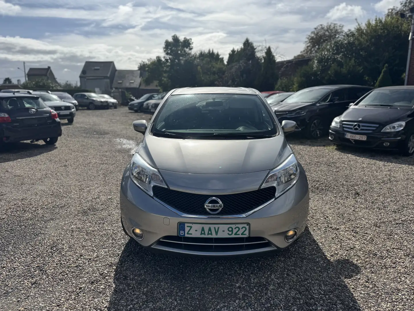 Nissan Note 1.2 DIG-S Acenta CVT Gris - 1