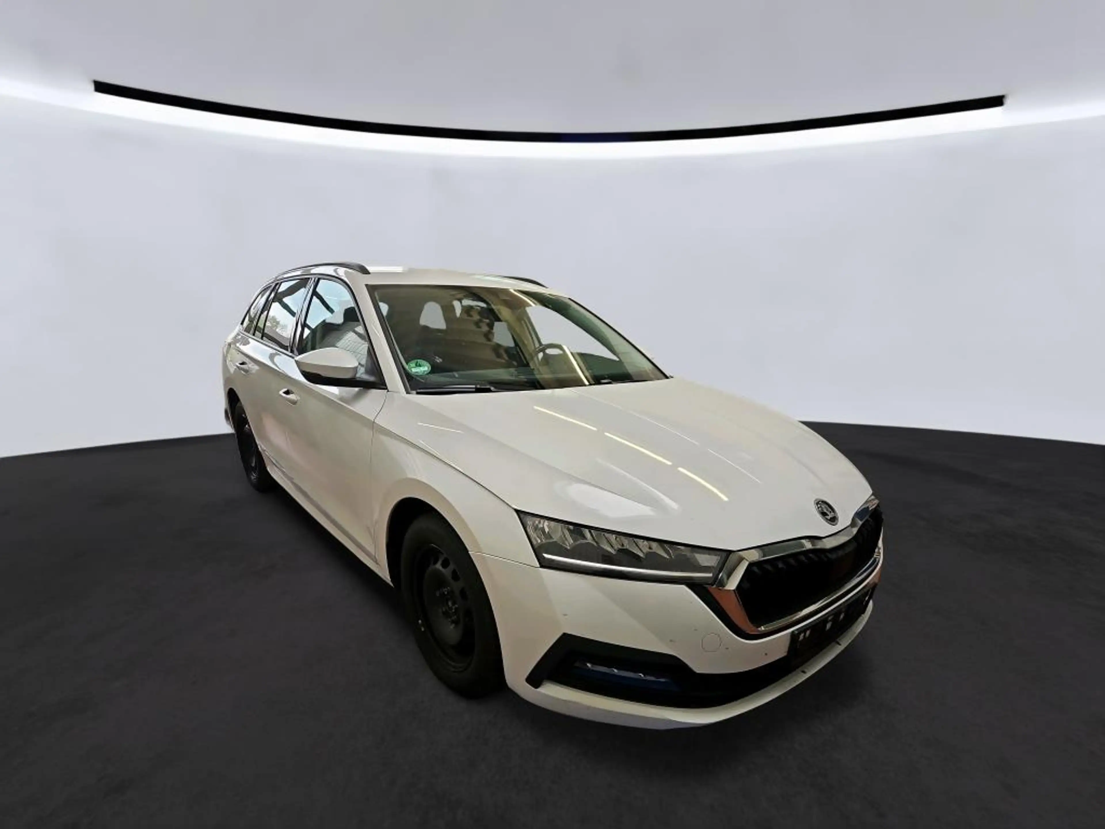 Skoda Octavia Combi 2.0TDI FIRST EDITION*LED*PDC*AHK — photo 2