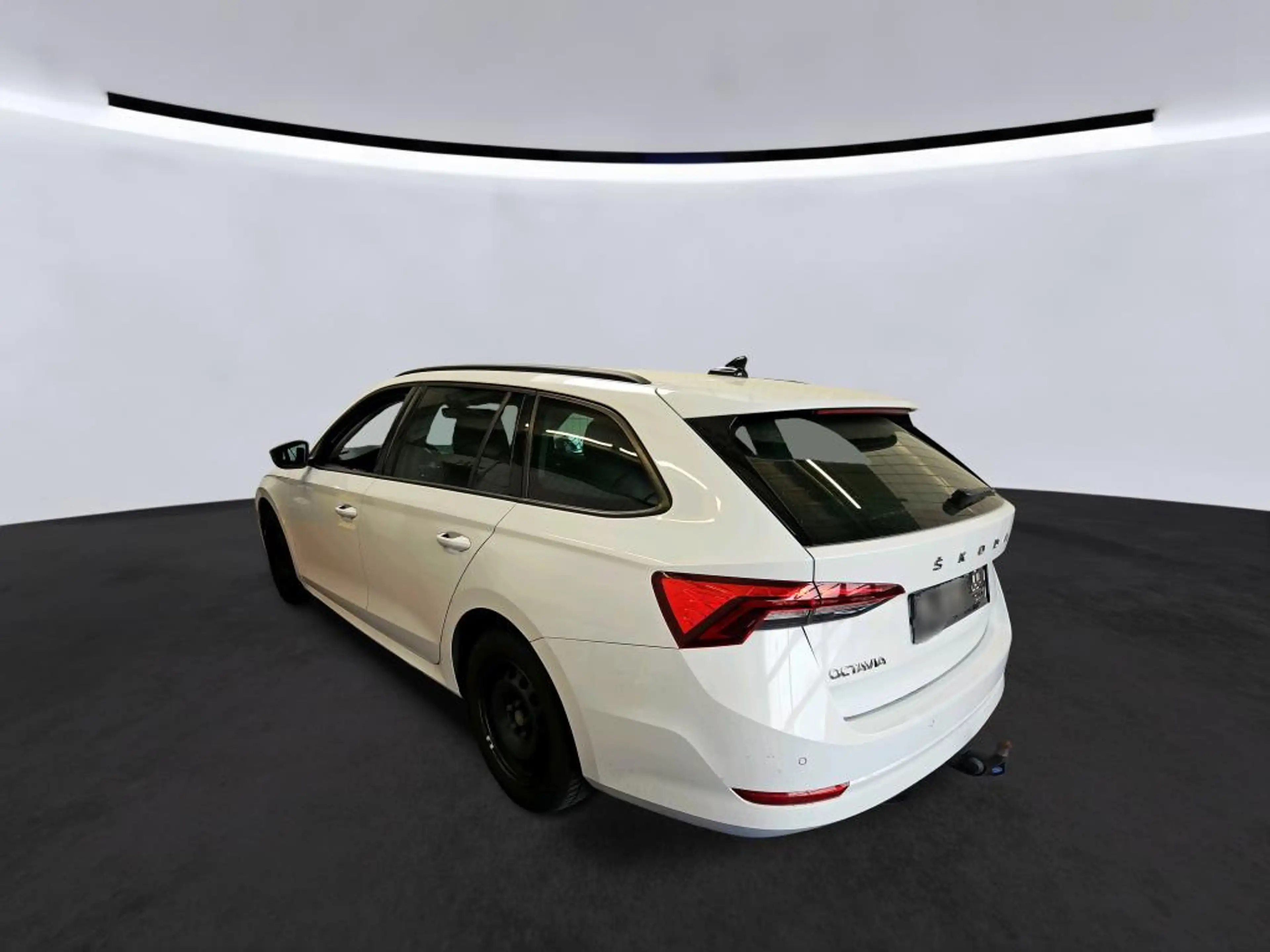 Skoda Octavia Combi 2.0TDI FIRST EDITION*LED*PDC*AHK — photo 3