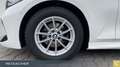 BMW 320 i Lim M Sport,AHK,ACC,HuD,adLED,RFK Weiß - thumbnail 3