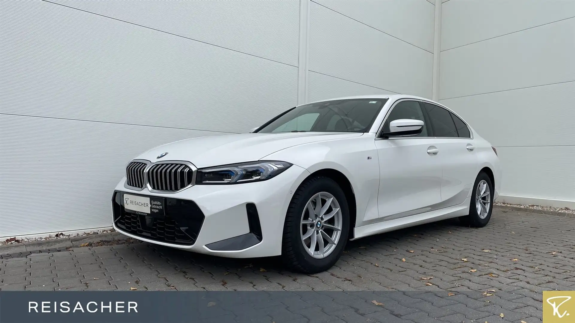 BMW 320 i Lim M Sport,AHK,ACC,HuD,adLED,RFK Weiß - 1