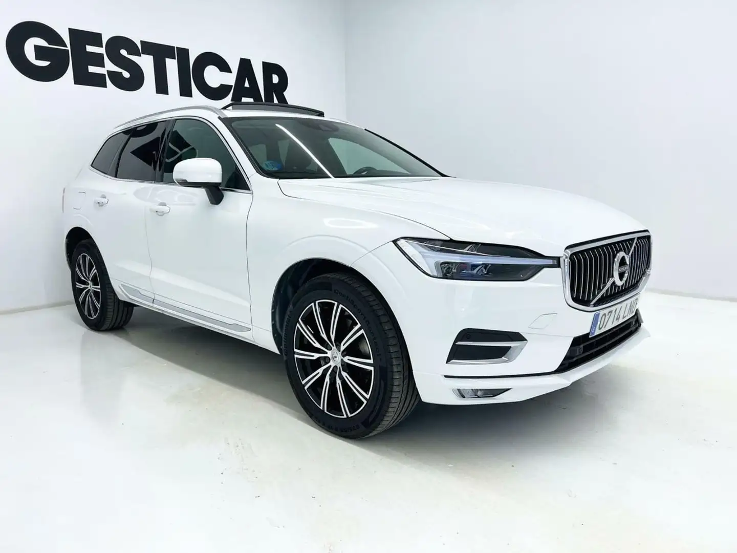 Volvo XC60 2.0 B4 D INSCRIPTION AUTO Blanco - 2