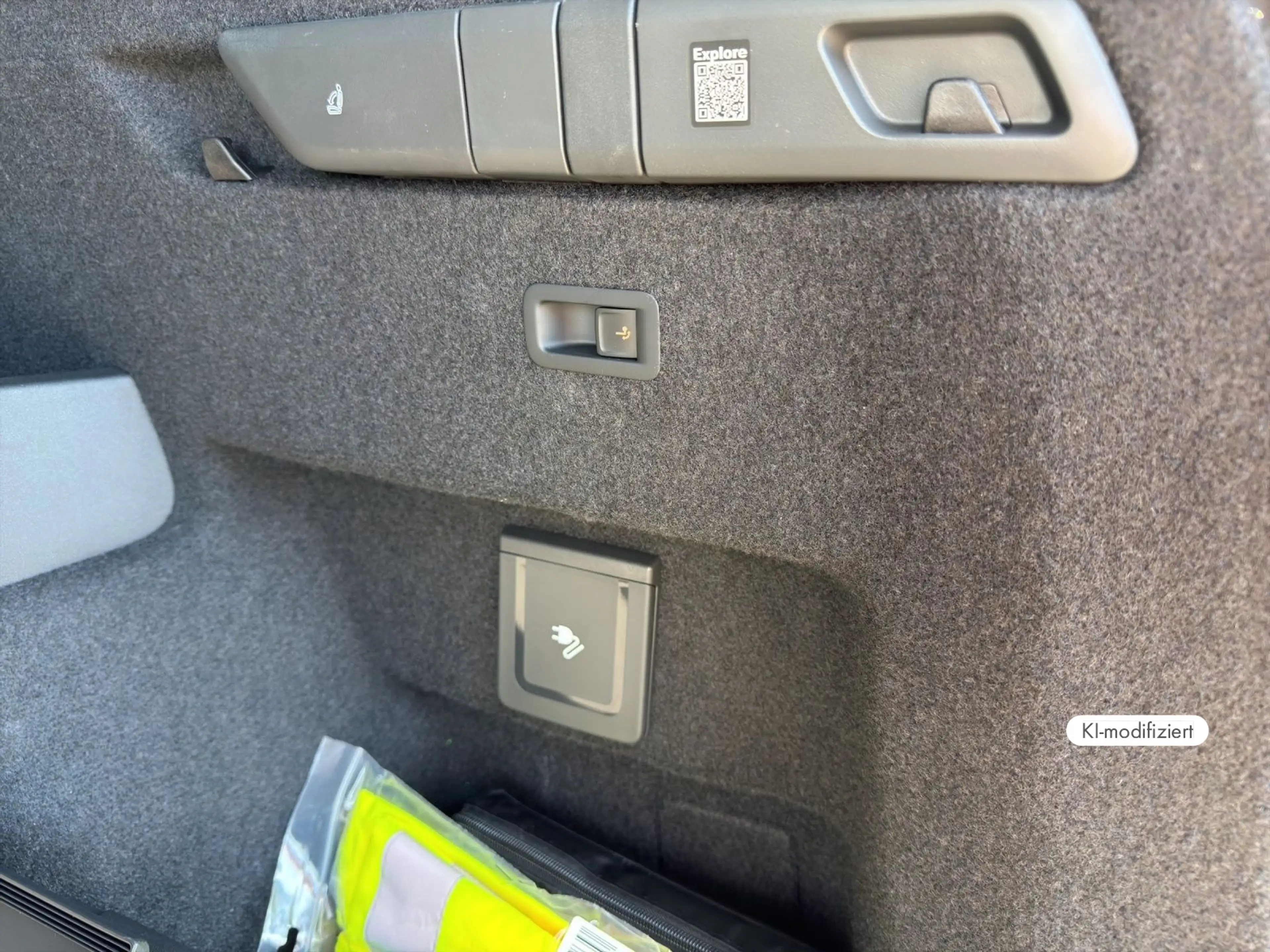 Skoda Peaq Selection 90 286 PS AHK Launch Paket 20 " — photo 12
