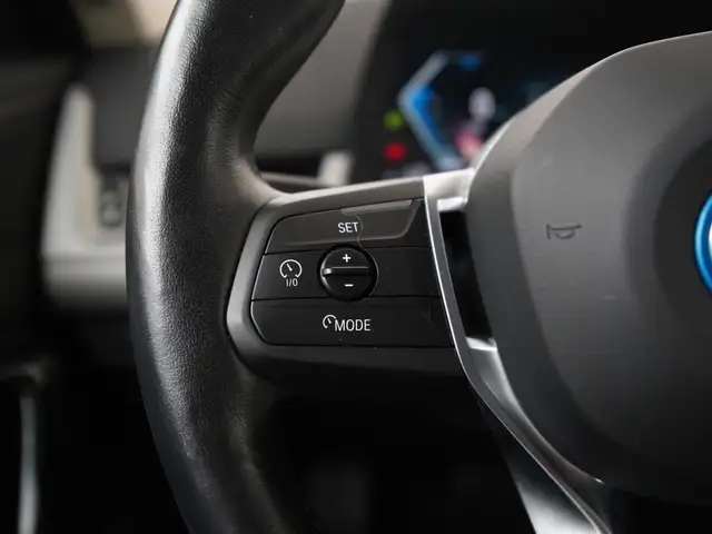 BMW X1 view 8