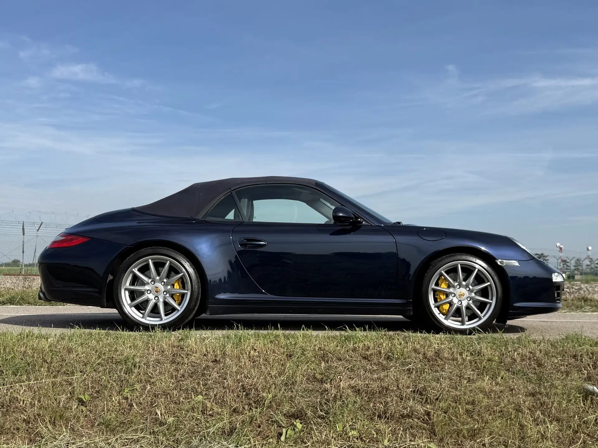 포르쉐 Porsche 911 2010 블랙 사진 1