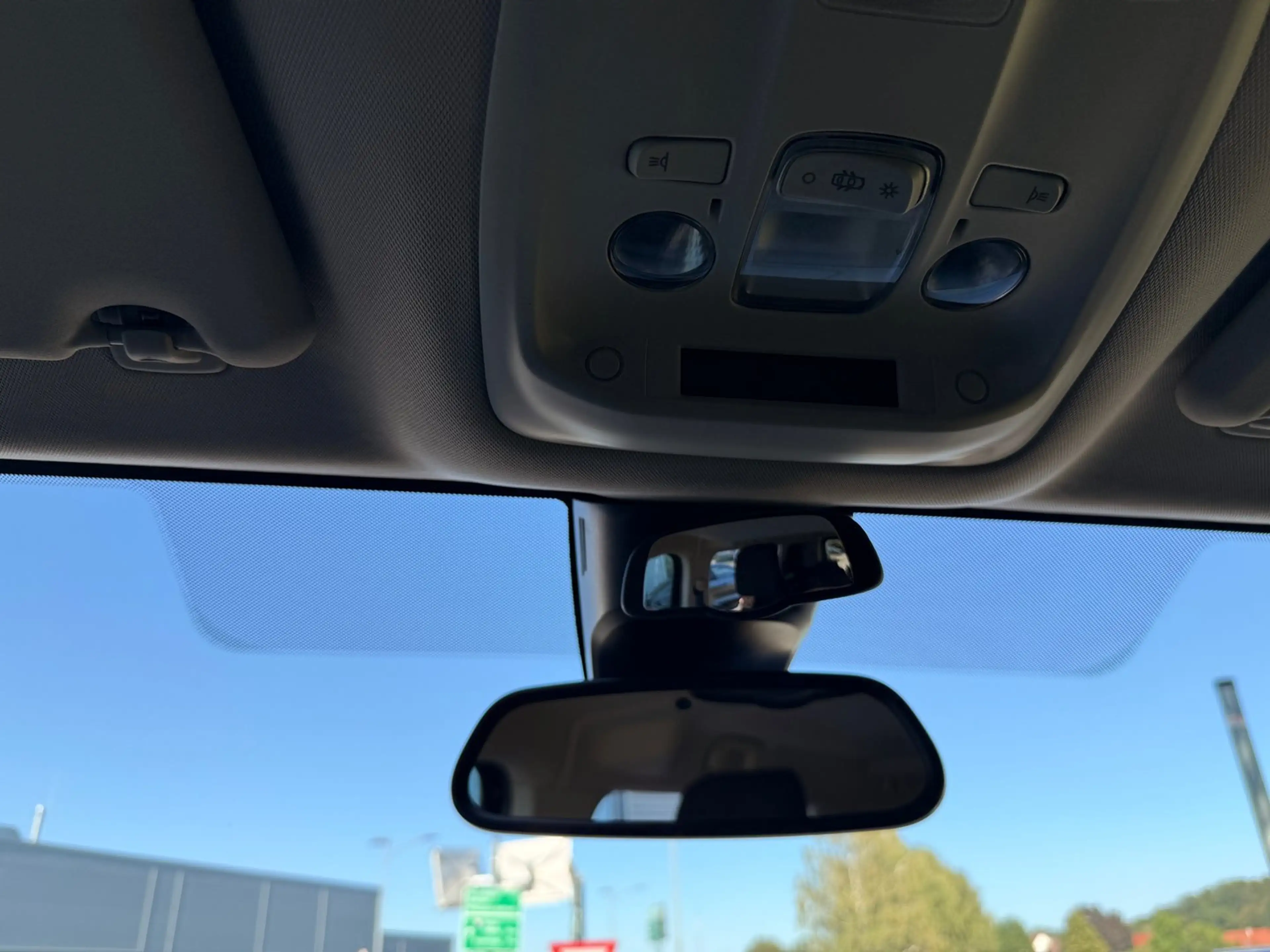 Citroen Spacetourer Feel M — photo 14