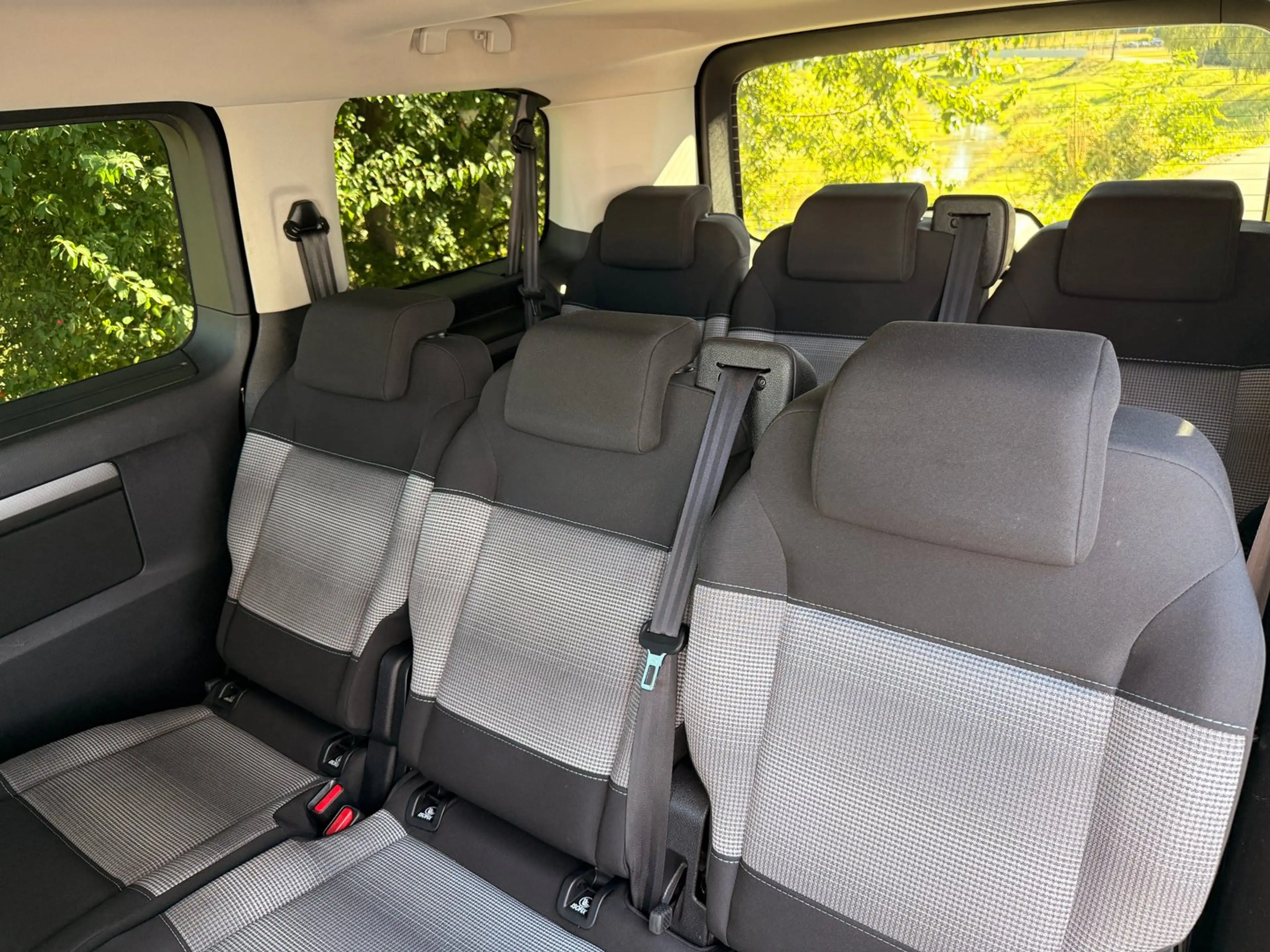 Citroen Spacetourer Feel M — photo 6