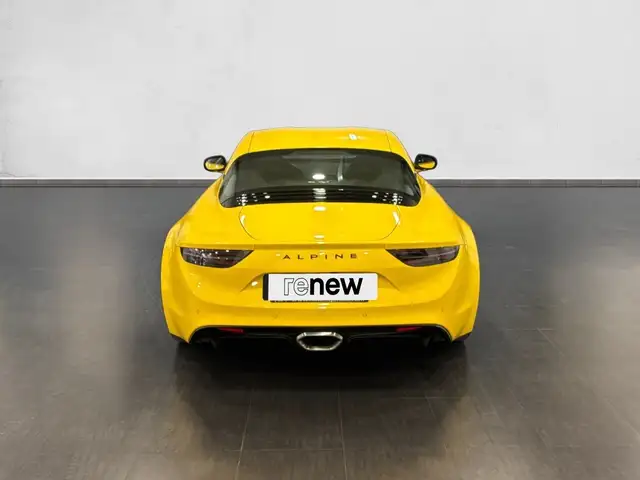 Alpine A110 view 6