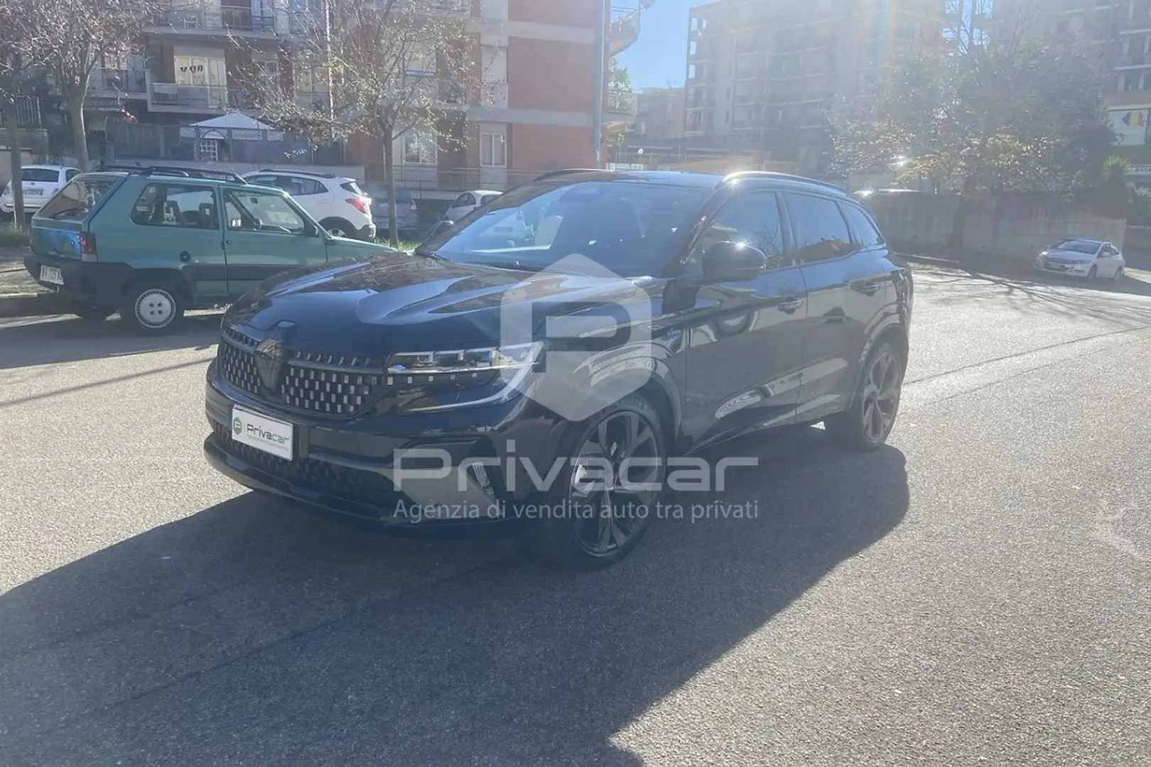 Renault Austral Austral Full Hybrid E-Tech 200 CV Iconic Esprit Alpine Nero - 1
