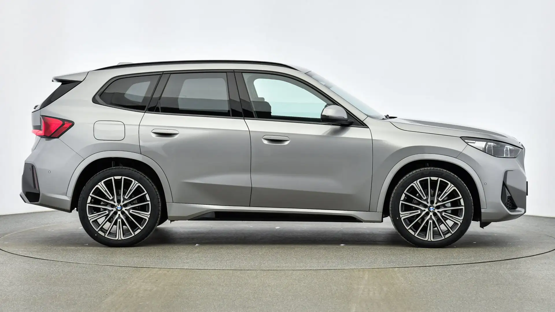 BMW X1 xDrive20d Silber - 2