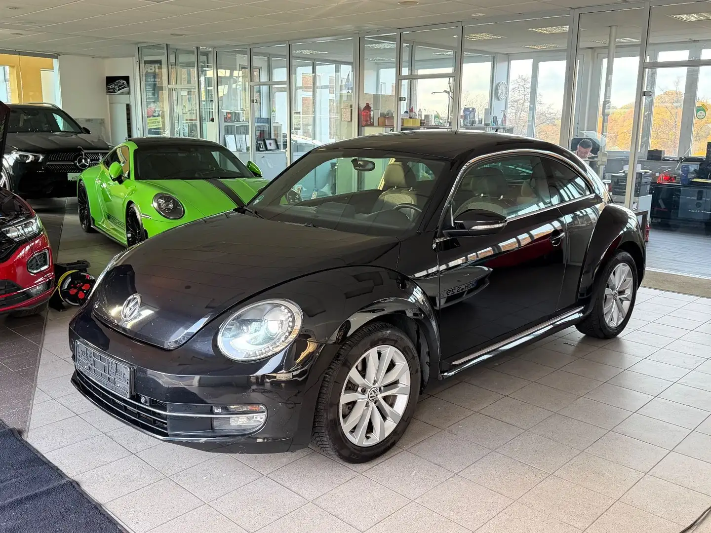 Volkswagen Beetle Lim. Design Bi-Xenon PDC Shz TÜV 03/27 Noir - 1