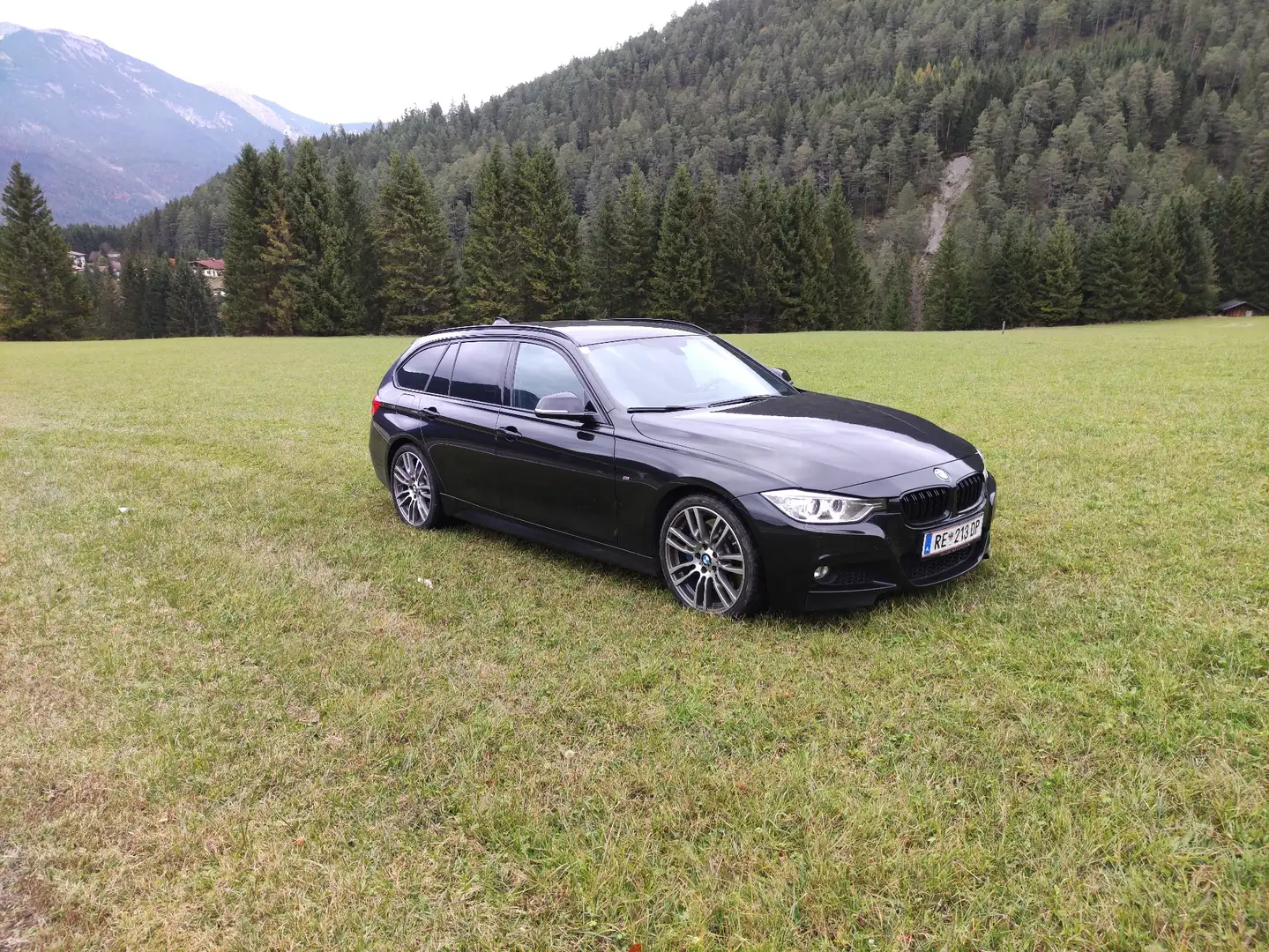BMW 328 328i Touring xDrive Sport-Aut. - 1