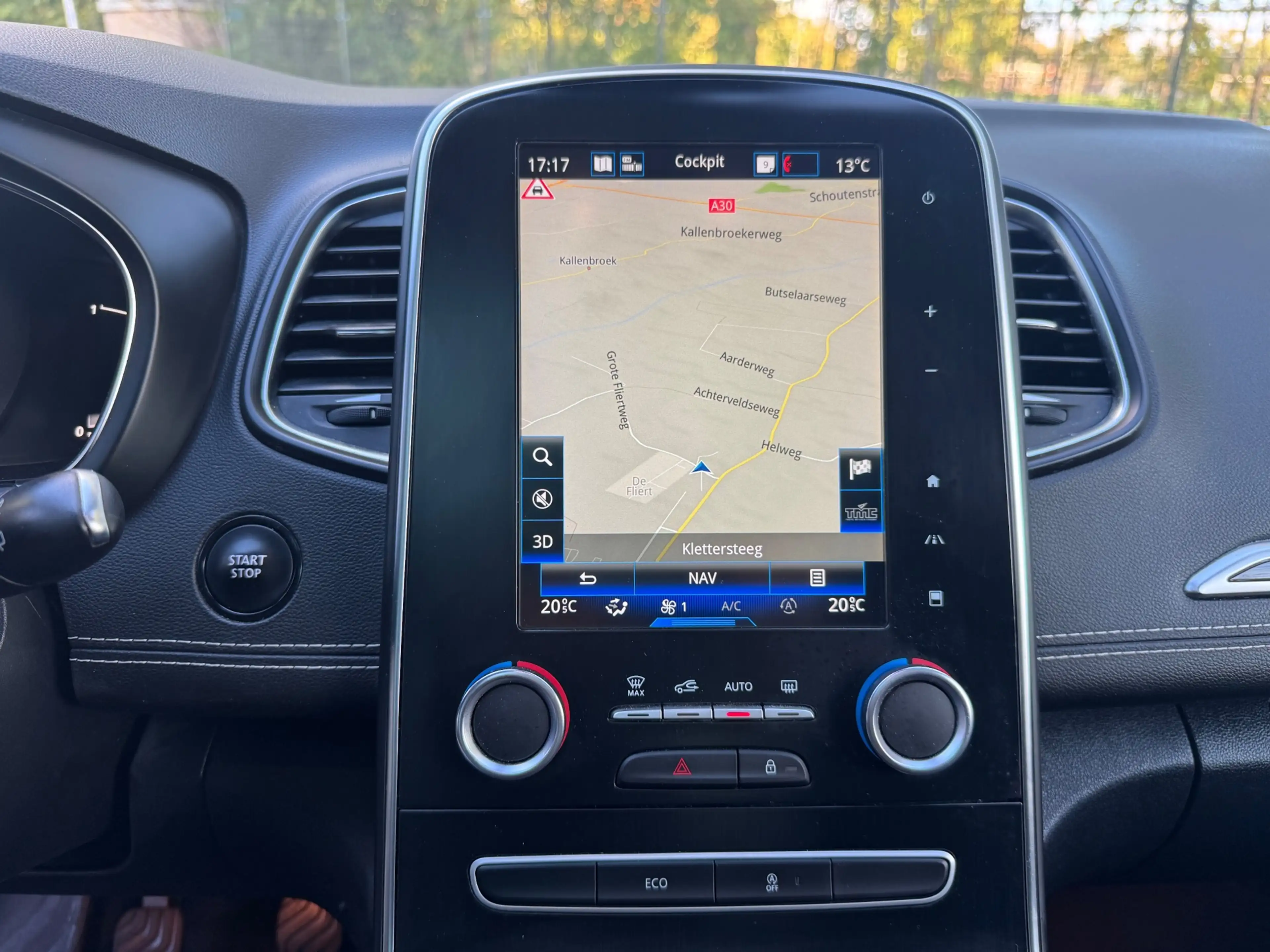 Renault Scenic 1.3 TCe Bose|Navi|Camera|Xenon|Pano|NAP| — photo 18