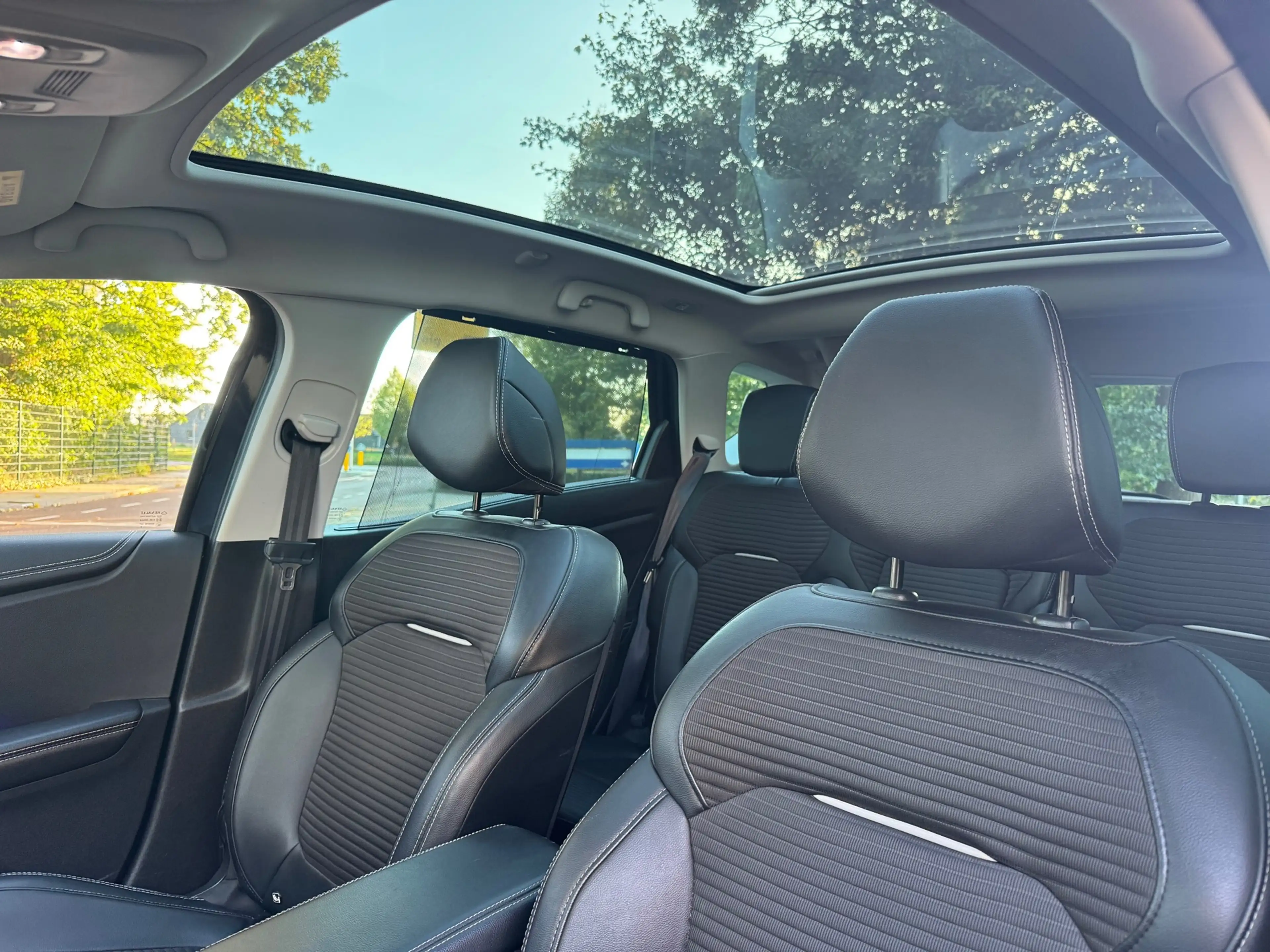 Renault Scenic 1.3 TCe Bose|Navi|Camera|Xenon|Pano|NAP| — photo 21