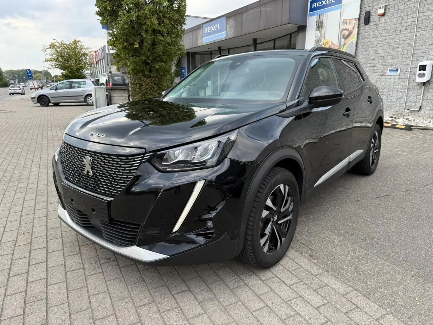 Peugeot 2008 2008 1.5 BlueHDi Allure S Noir - 1